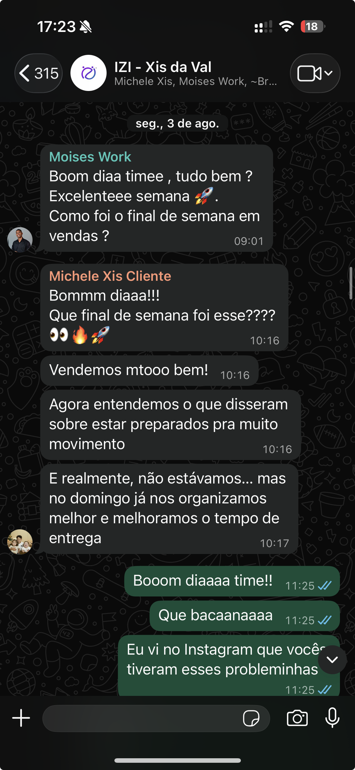 Print de conversa no WhatsApp com cliente comemorando fim de semana de vendas
